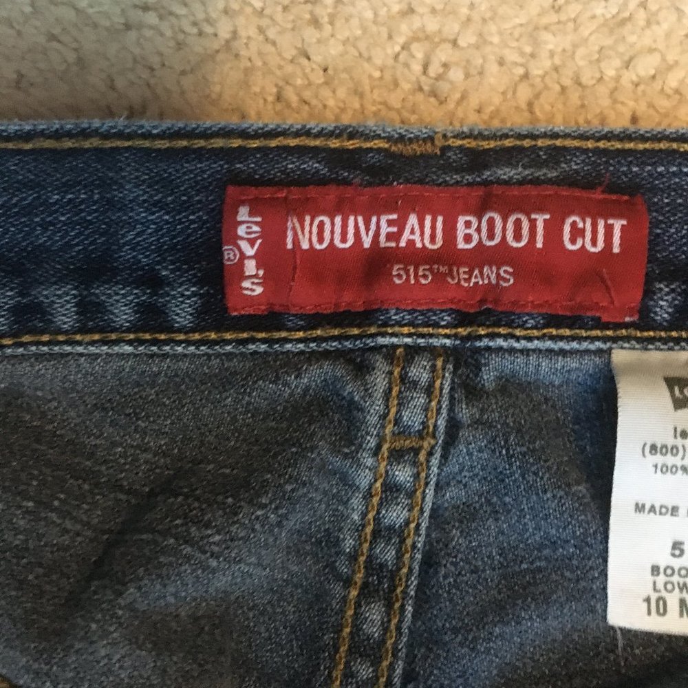 Levi's 515 Nouveau Boot Cut Low Rise Jean - Picture 5 of 8